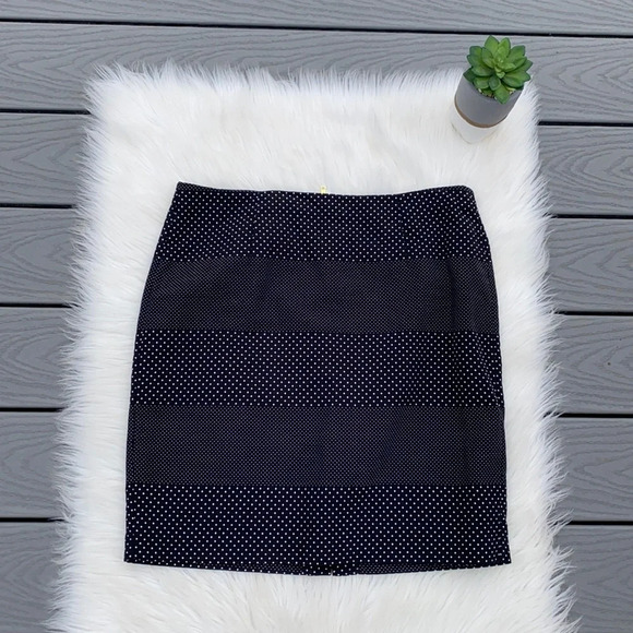 Tommy Hilfiger black & white polka dotted pencil skirt - Picture 1 of 4